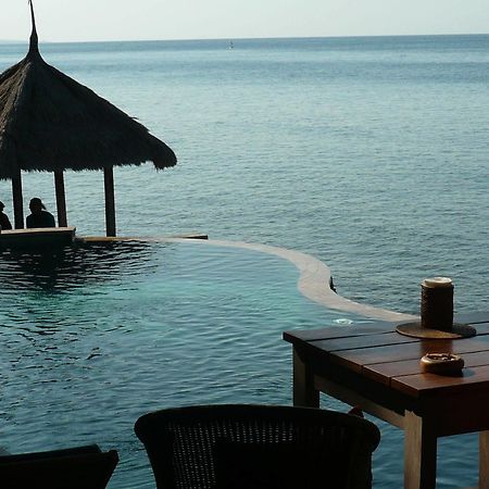Wawa Wewe II Villas Amed Exterior foto